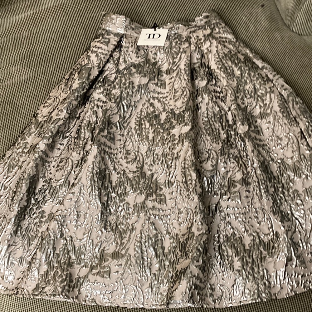 True Decadence Pewter/Silver Jacquard  X-Small Skirt Formal Special Occasion NWT